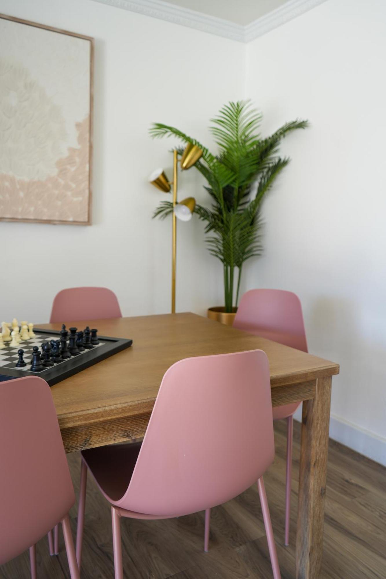 The Pink Cactus - Desert Retreat - Luxe Pool, Golf & Game Room Indio Eksteriør billede